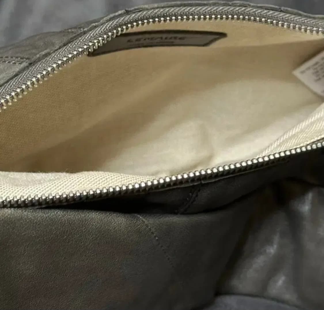 르메르 범백 스몰 앤트러사이트 판매합니다. 상품이미지2