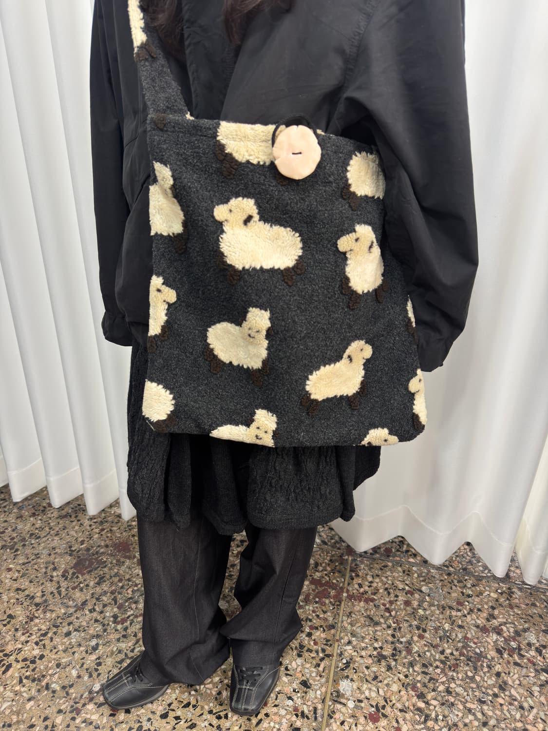fleece sheep crossbag 상품이미지5