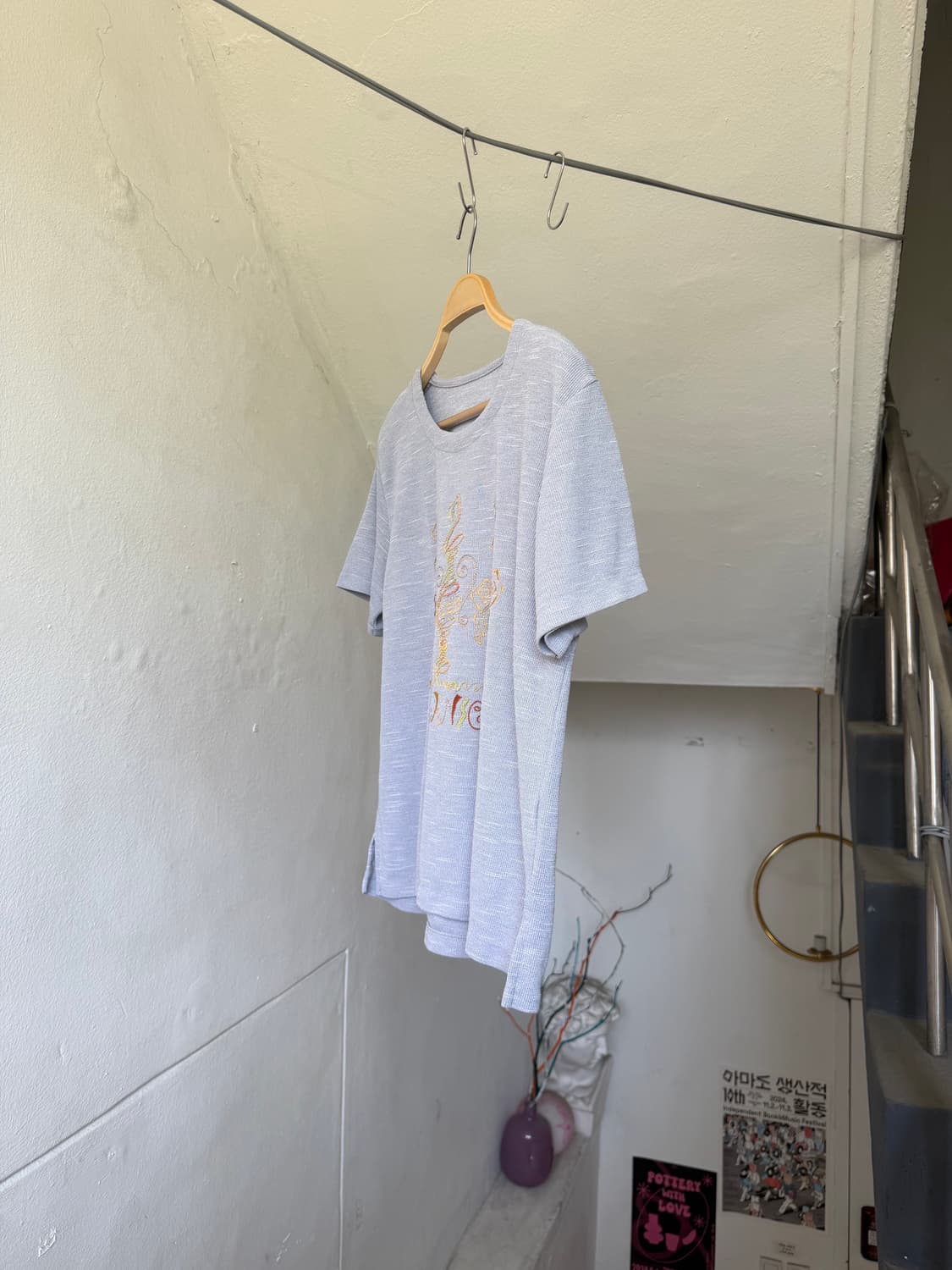 소라색 페어리 자수 반팔 티셔츠 상품이미지4