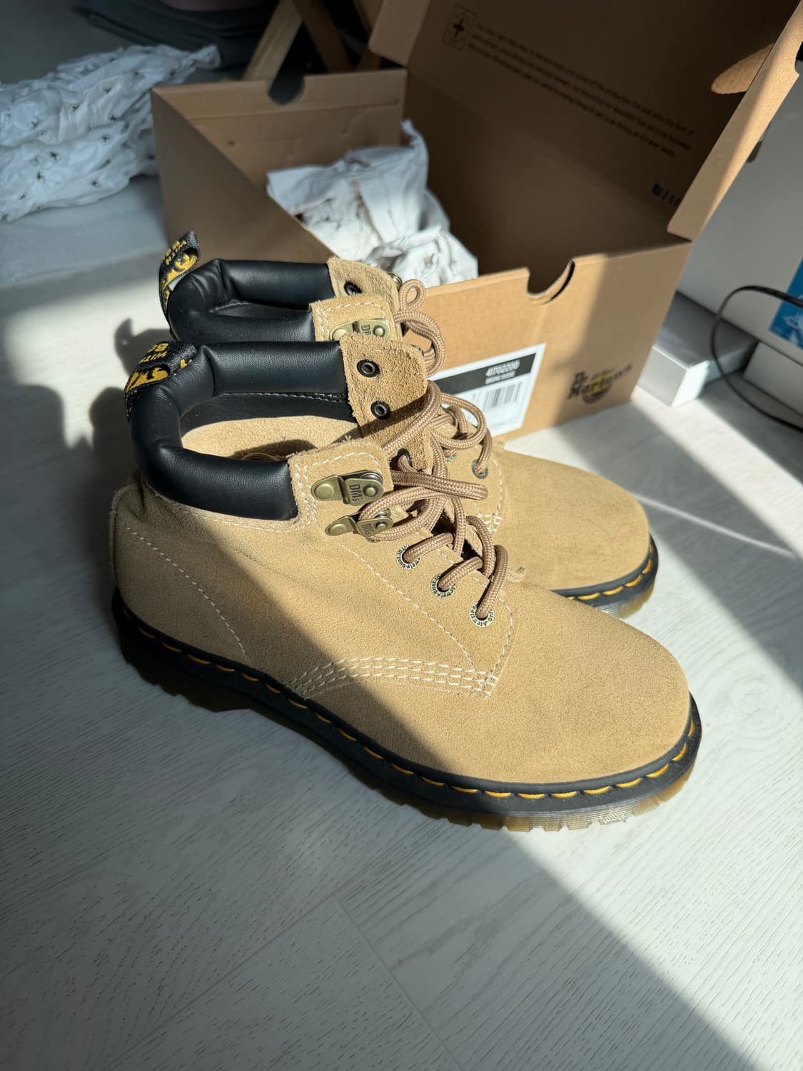 닥터마틴 939 부츠 7175586 사바나 탄 브롱스 스웨이드 240mm 상품이미지1