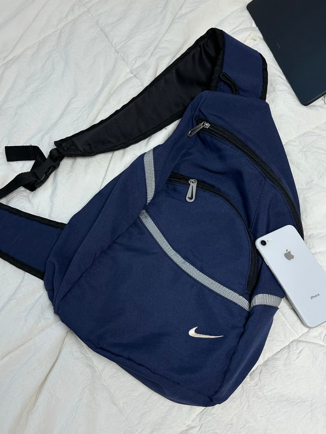 00s 나이키 슬링백 크로스백 상품이미지1