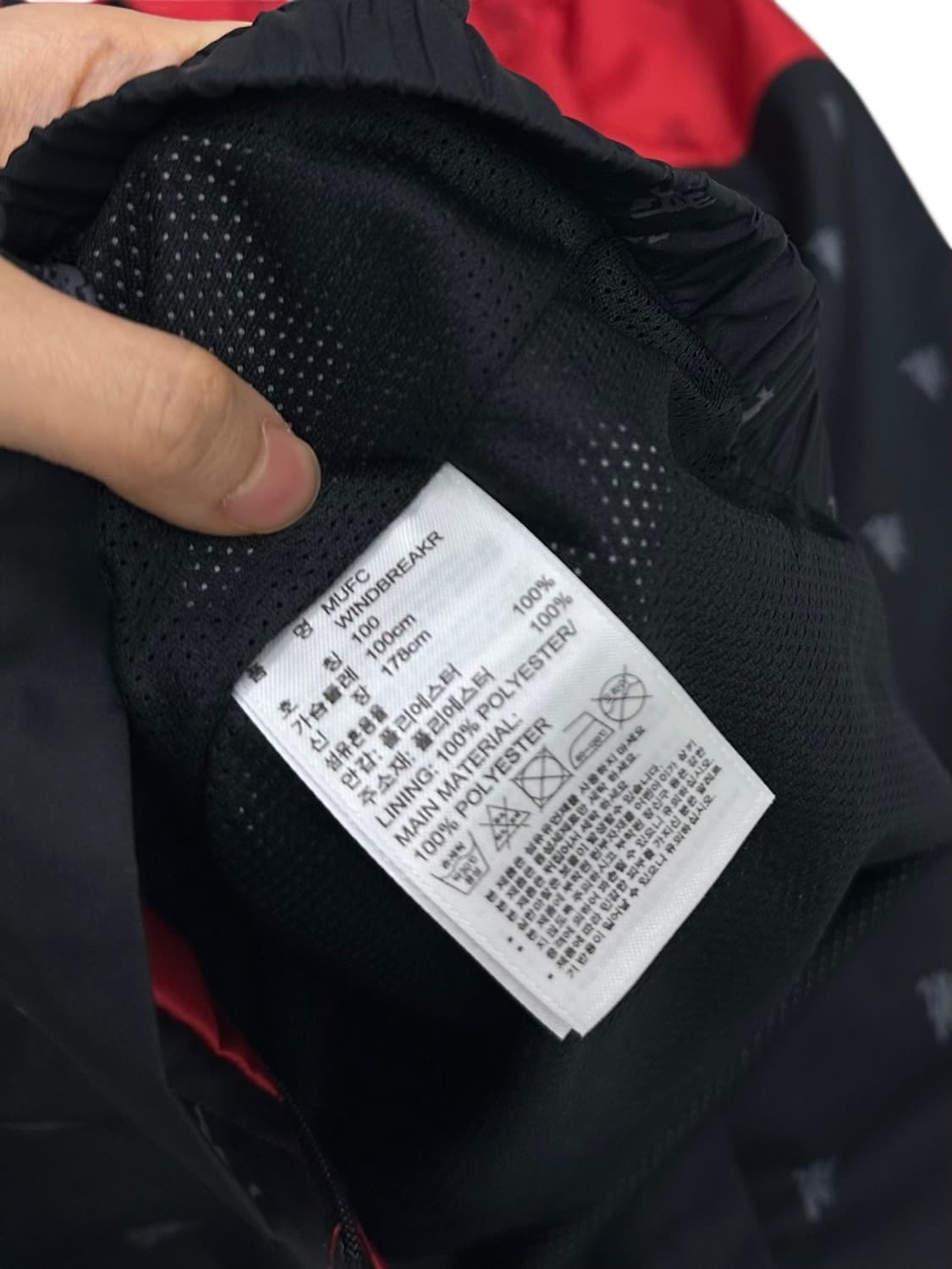 아디다스 맨유 바람막이 블랙&레드 (L) 상품이미지8