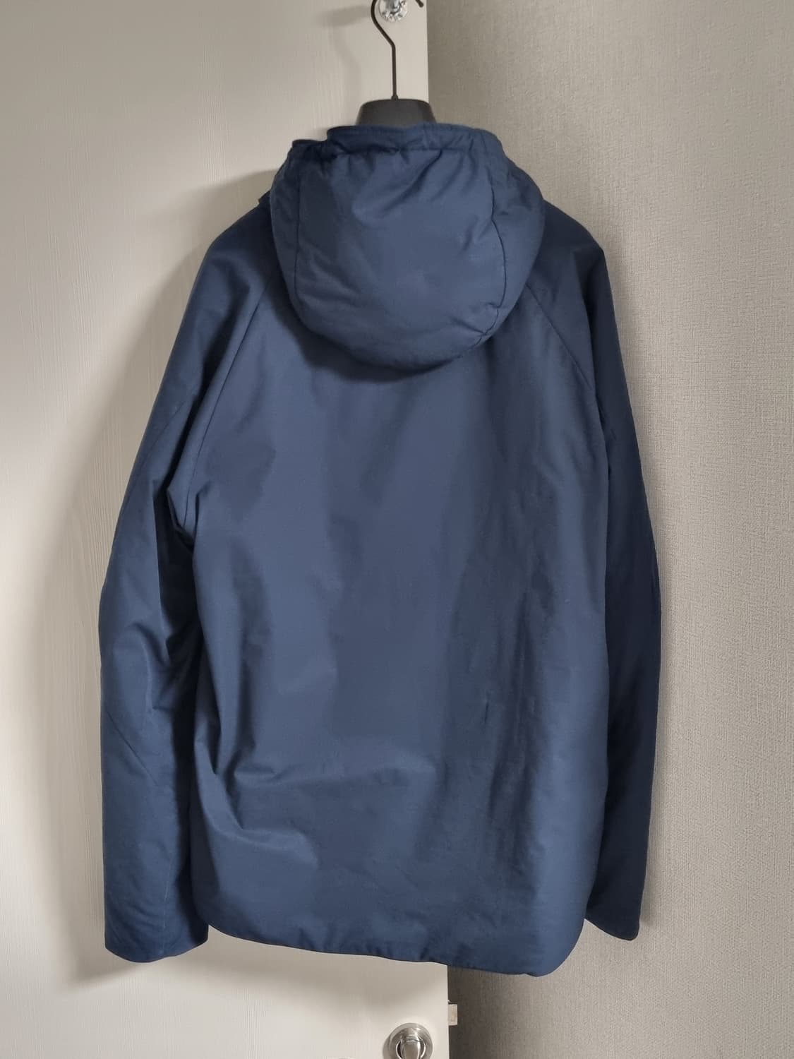 cp컴퍼니 프로텍 프리마로프트 경량패딩 상품이미지2