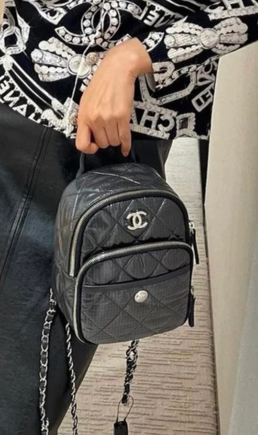 샤넬23/24코코네쥬 나일론백팩 상품이미지6
