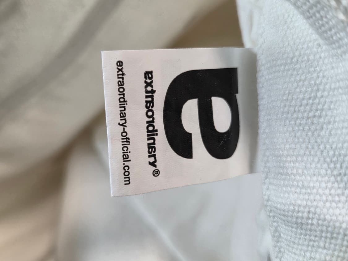 엑스트라오디너리 브러쉬 화이트 데님 L사이즈 판매합니다. 상품이미지5