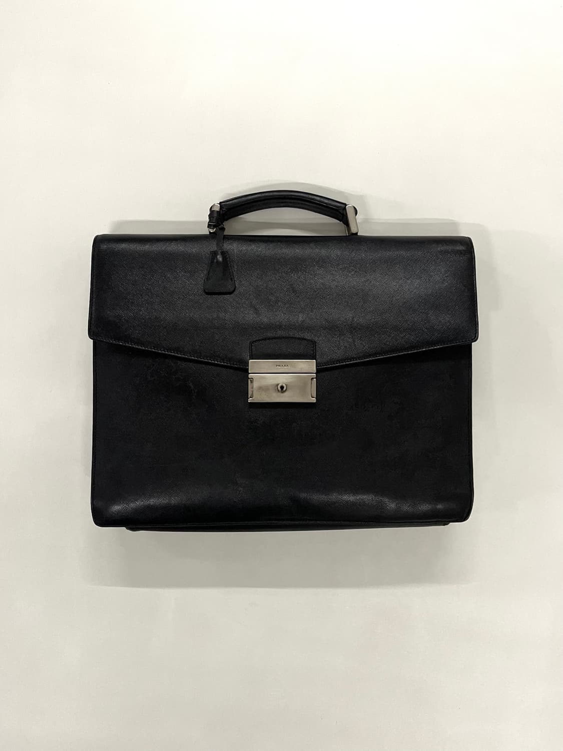 프라다 1998 아카이브 사피아노 레더 브리프 케이스 상품이미지1