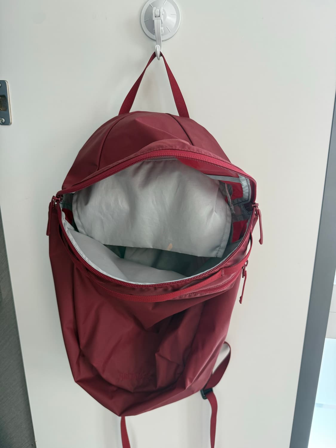 아크테릭스 헬리아드 15 보르도 상품이미지4