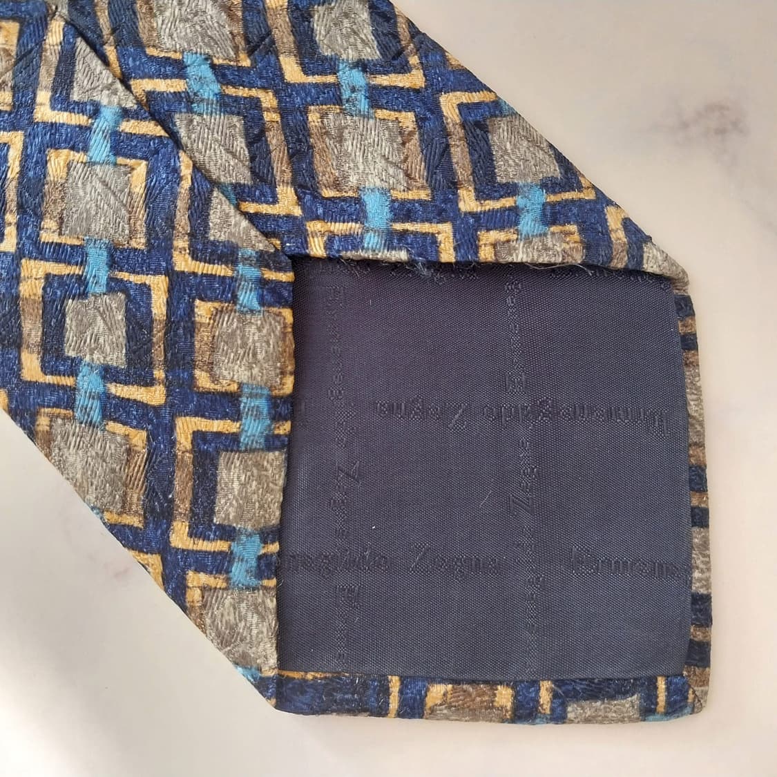 에르메네질도 제냐 실크 그레이 패턴 넥타이 9.9cm A+등급 K1818 상품이미지8