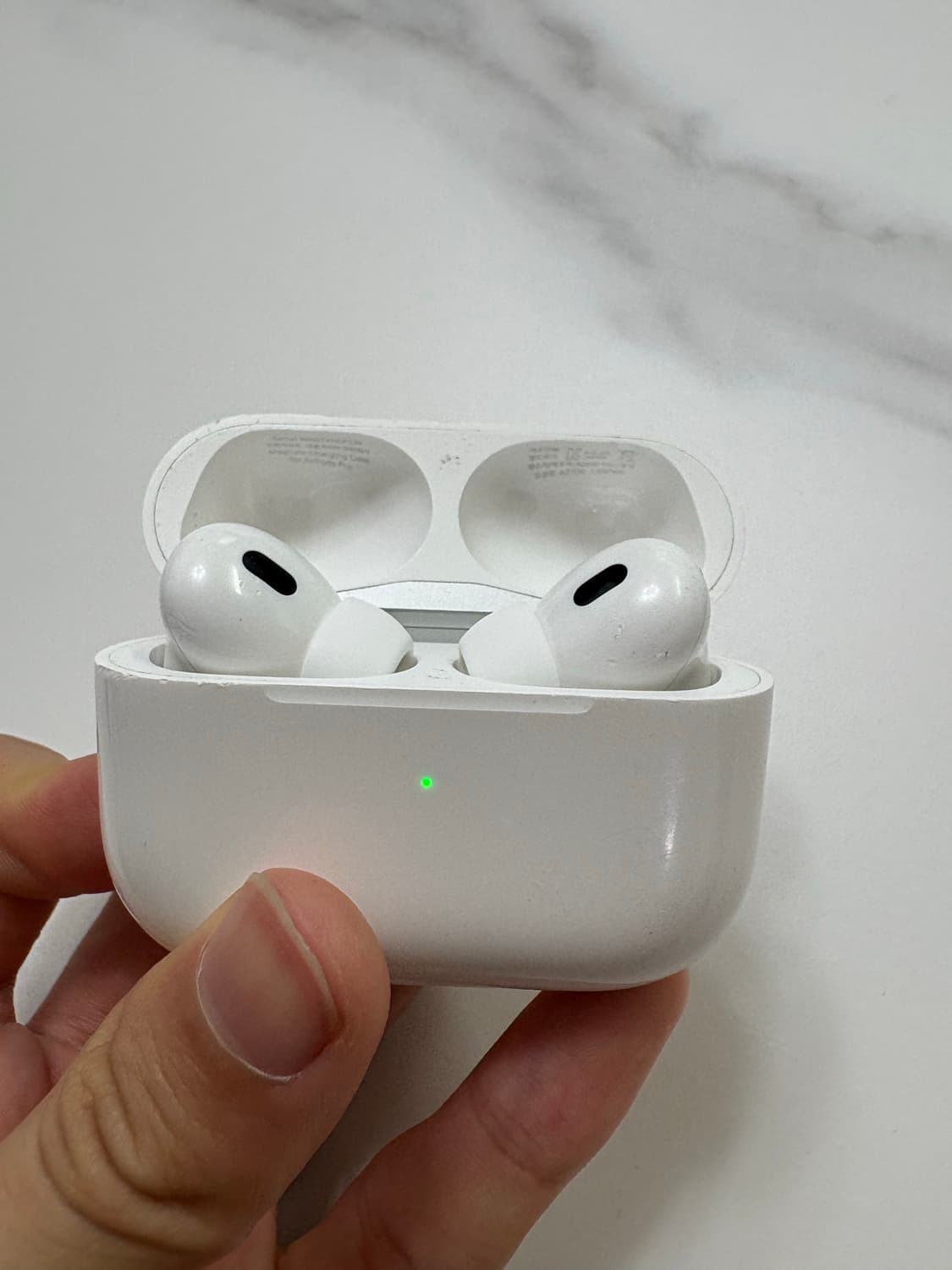 에어팟프로2 8핀 상품이미지3