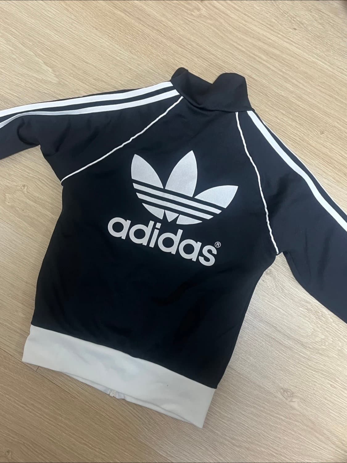 유일매물 아디다스 희귀져지 상품이미지3