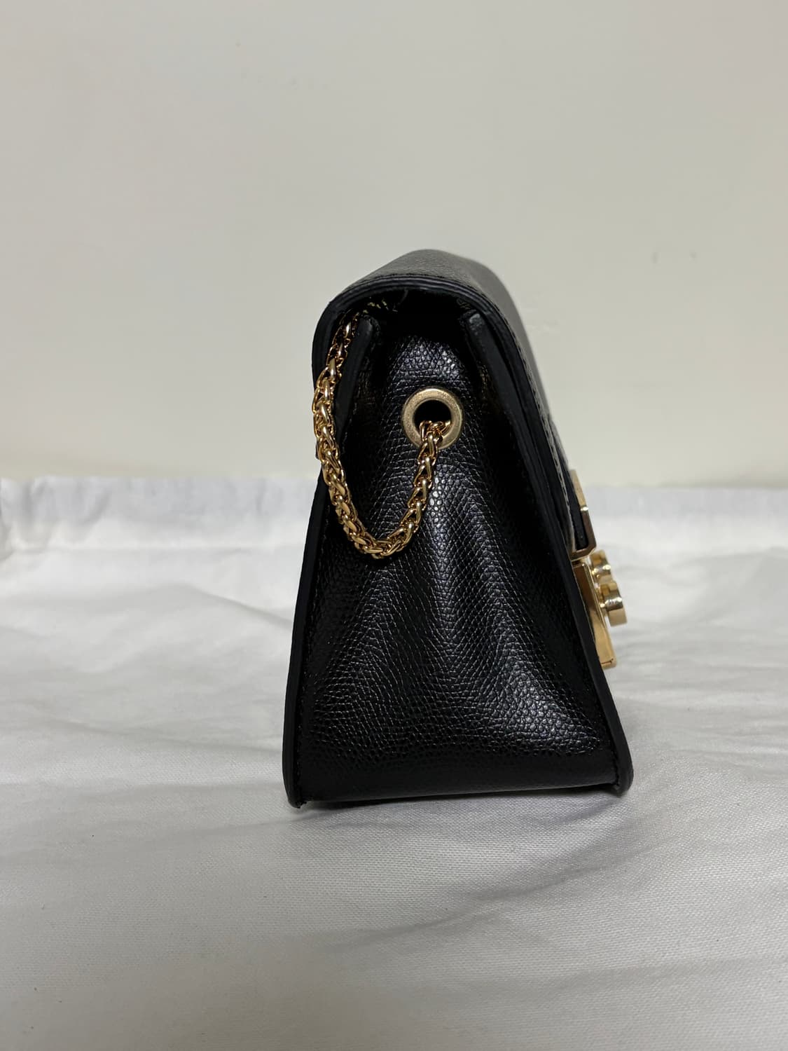 FURLA 훌라 블랙 체인 미니 숄더백 상품이미지2