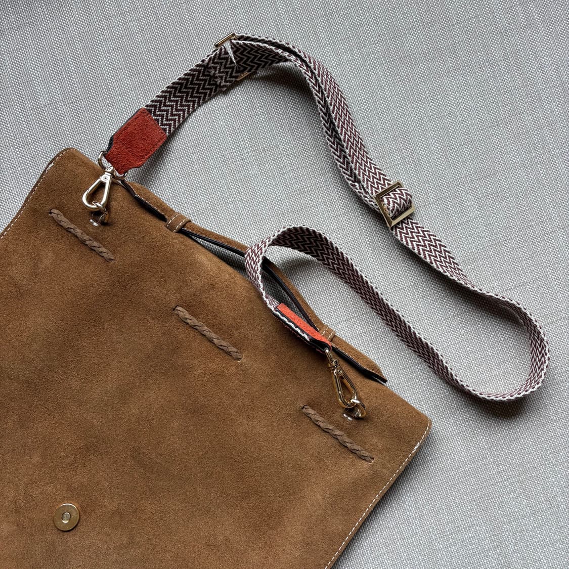 [28 x 35.5] 토마스 브라운 스웨이드 태슬 브리프케이스 상품이미지6