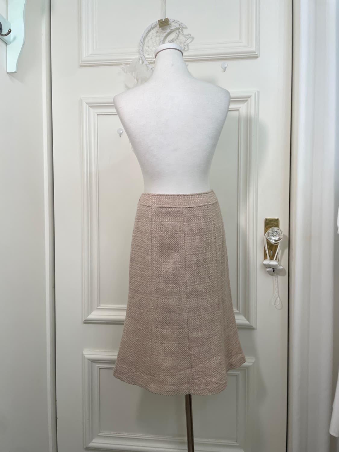 beige glitter flare midi skirt(size-38) 상품이미지3