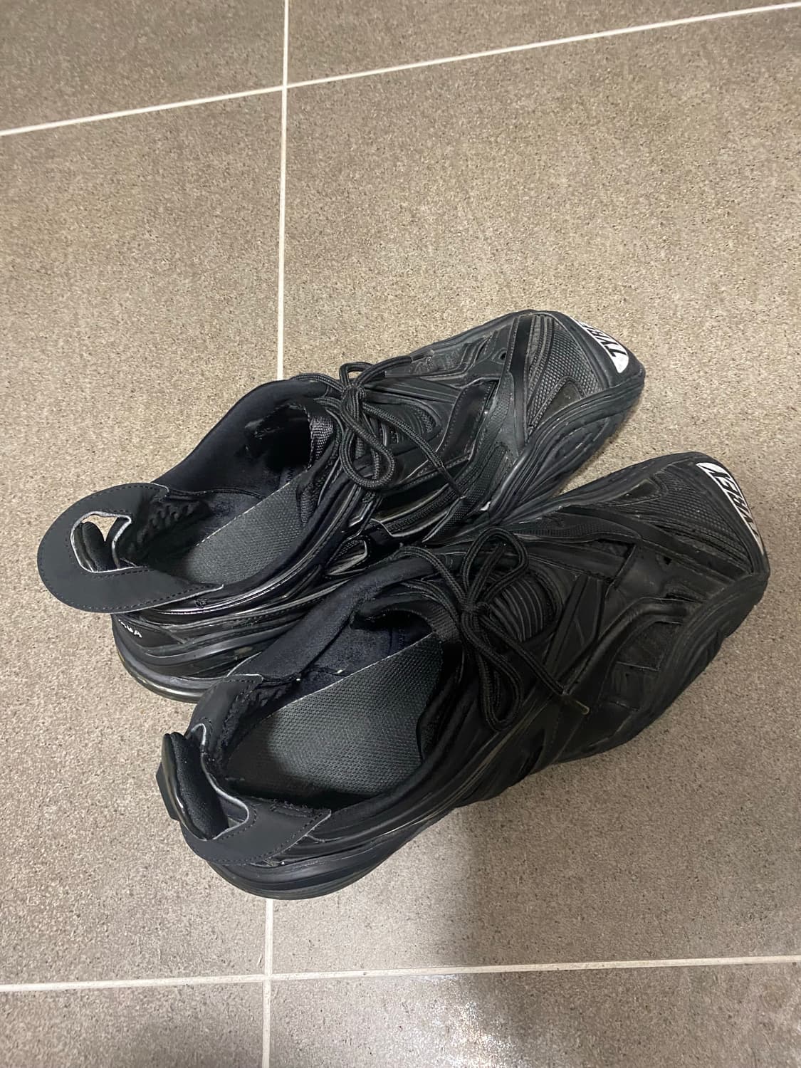 발렌시아가 타이렉스 블랙 43  상품이미지7