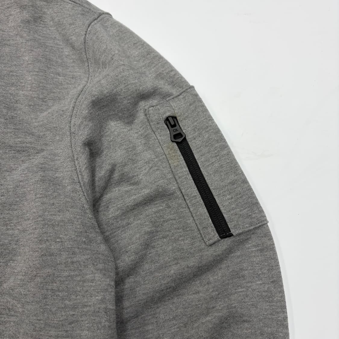 Calvin Klein 켈빈클라인 사이드 포켓 맨투맨 L 상품이미지10