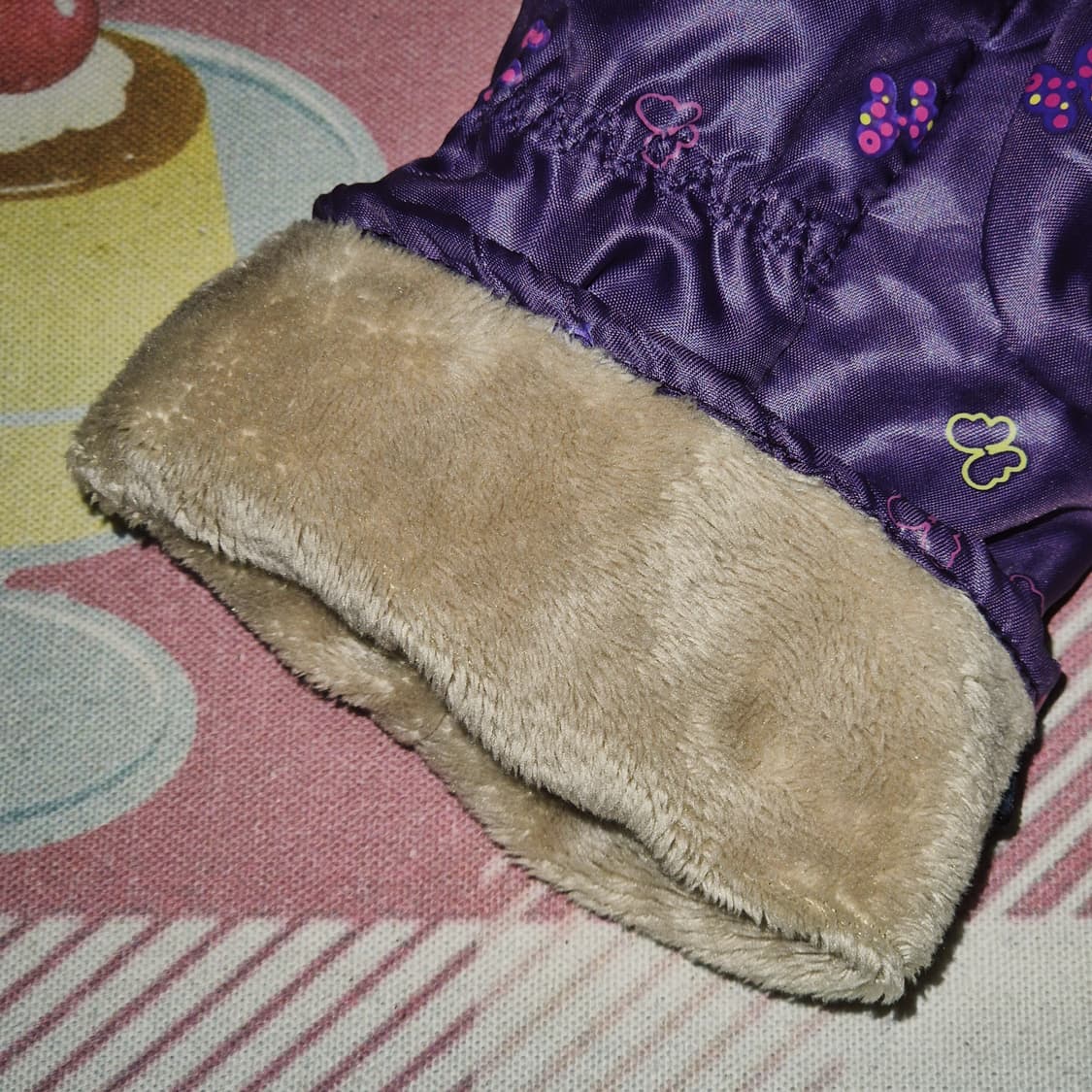 05s 안나수이 퍼플 패디드 퍼 나비 글로브 상품이미지10