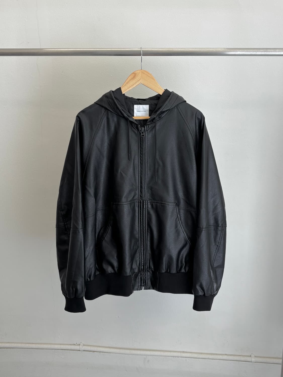 프릭스스토어 가죽 후드 자켓 상품이미지1
