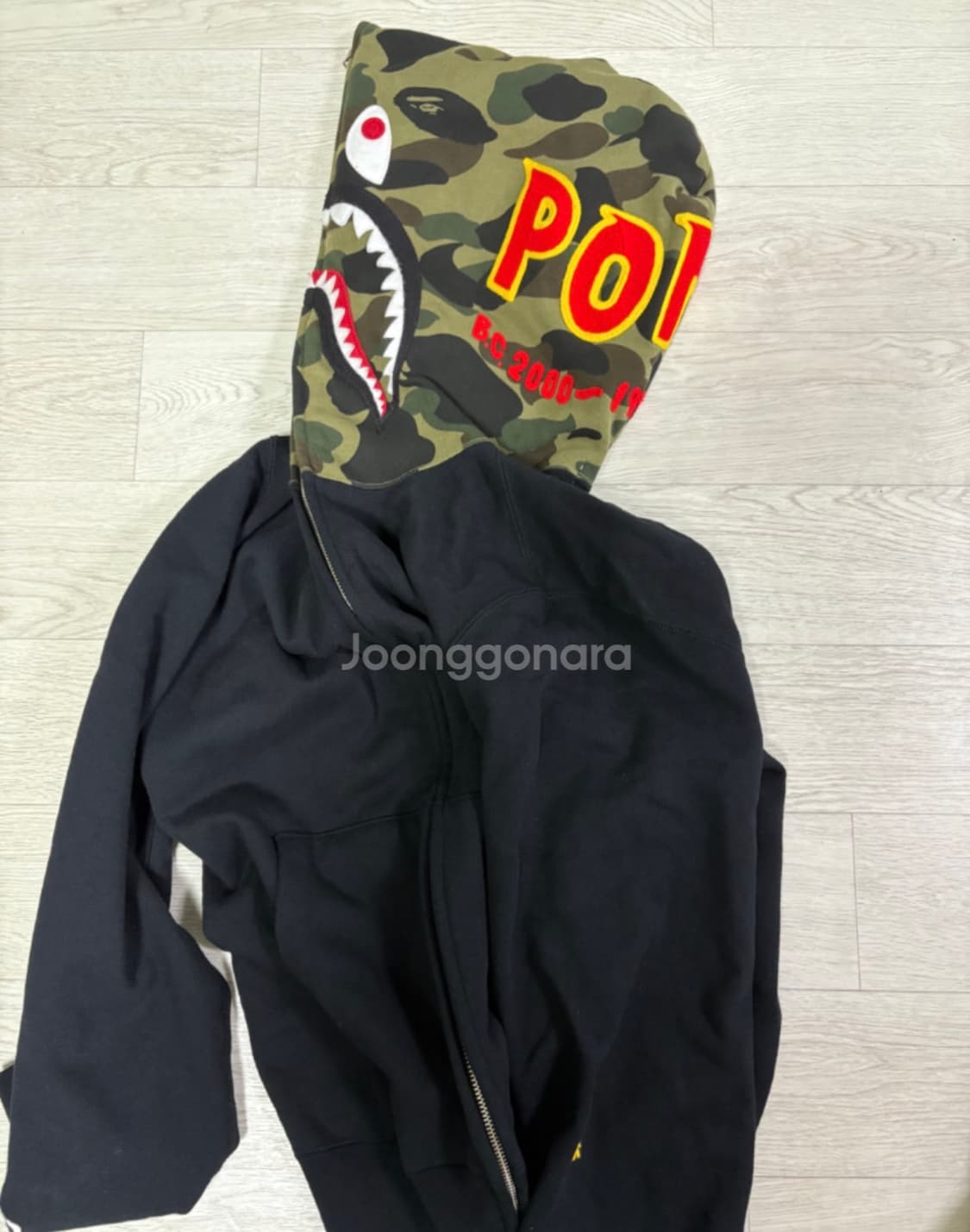 베이프 샤크후드집업 상품이미지1