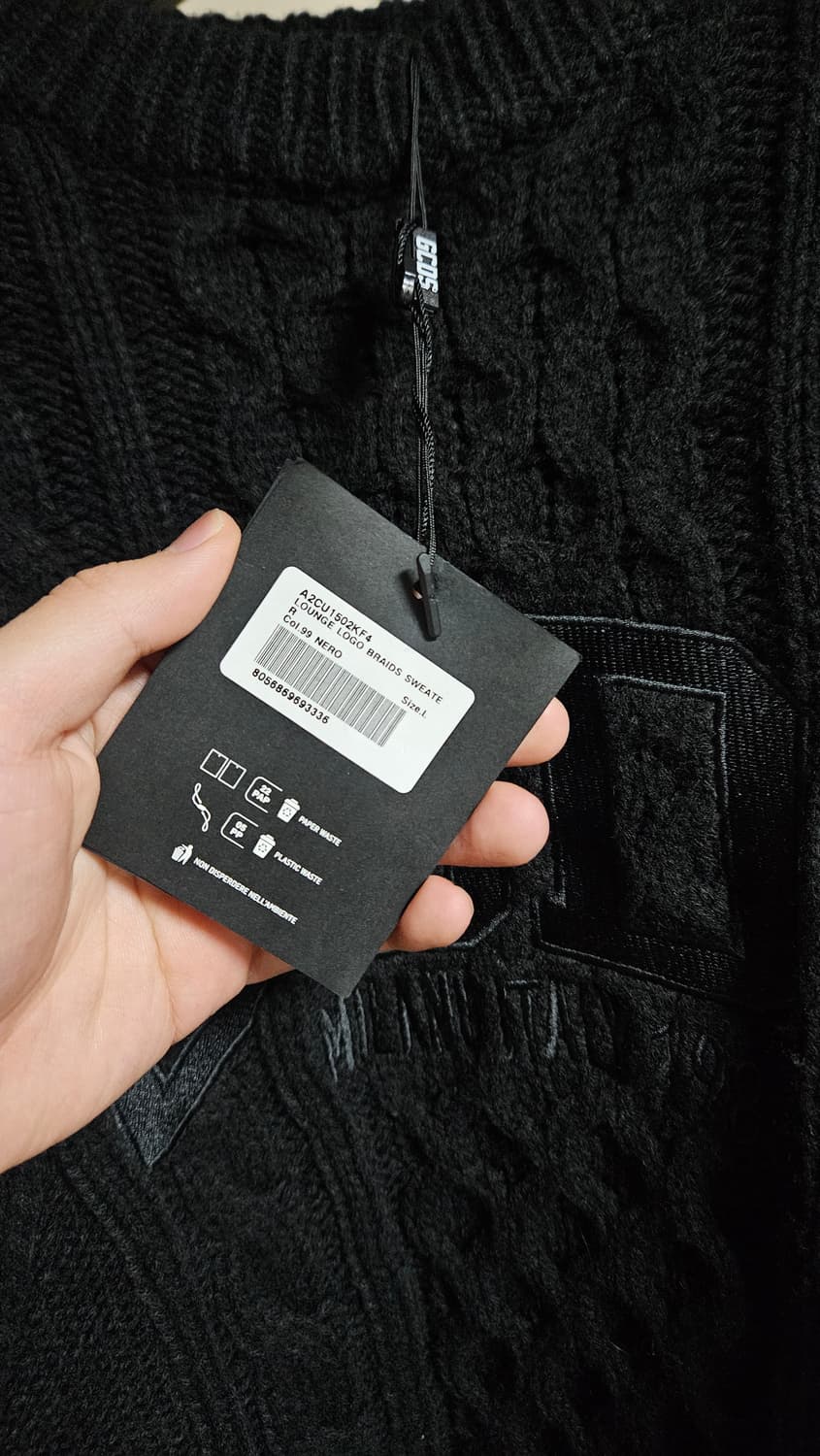 GCDS 니트 정품 신품 50만짜리 상품이미지3