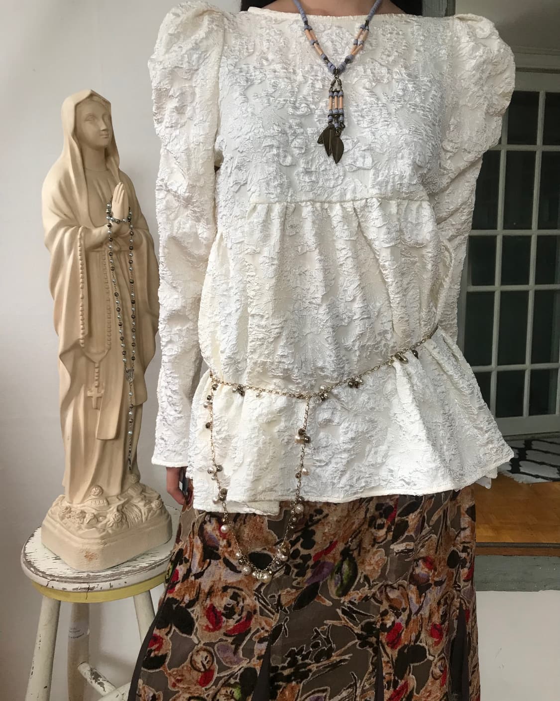 vintage ivory pattern blouse 상품이미지1