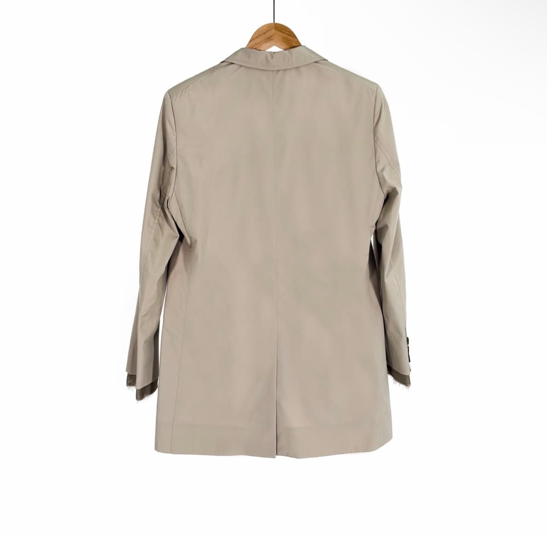 [38] 미우미우 24fw 여성 셔츠 레이어드 싱글 블레이저 자켓 베이지 상품이미지3