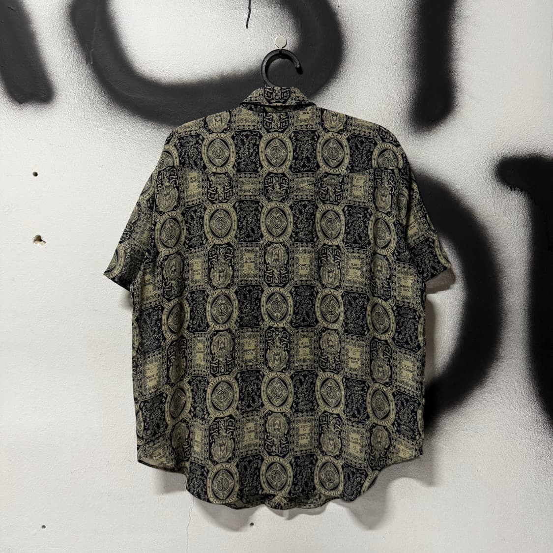 VTG 빈티지 오리엔탈 에스닉 풀 패턴 원포켓 반팔 셔츠 상품이미지2