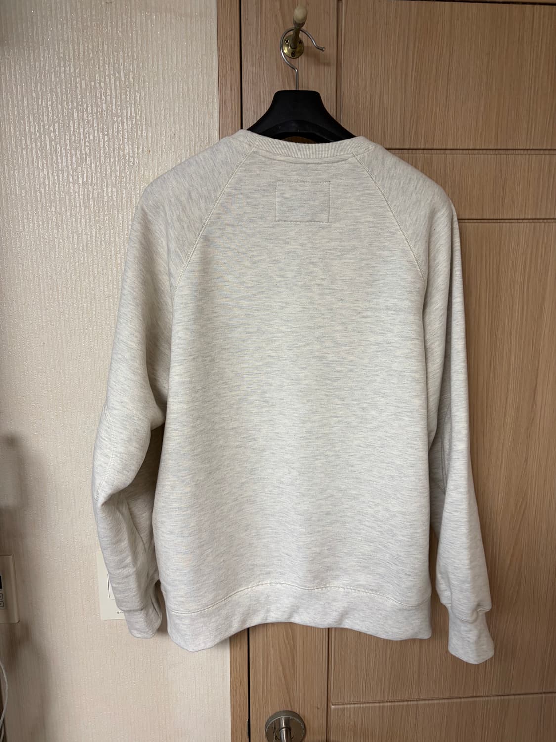 999휴머니티 맨투맨  상품이미지4