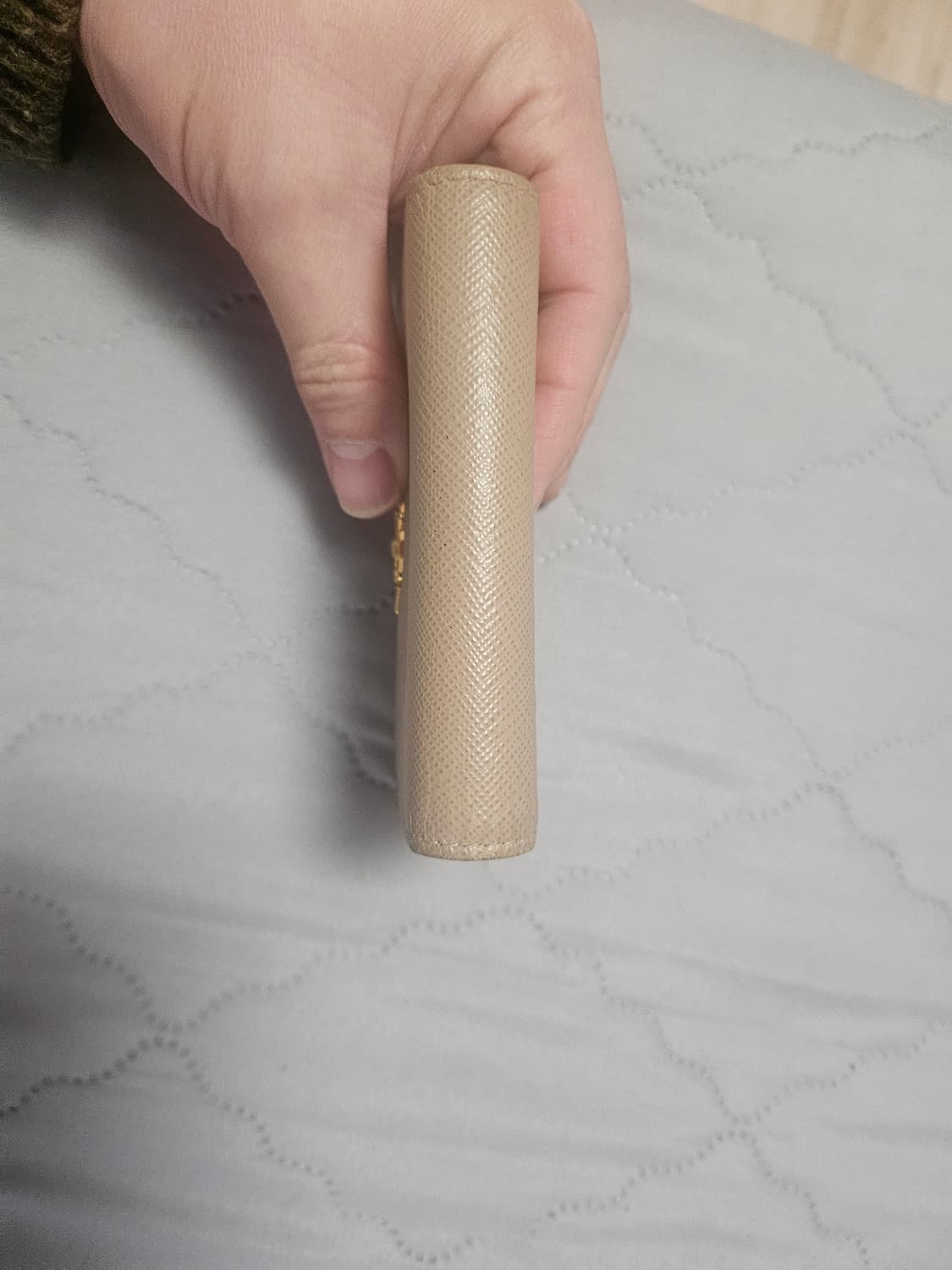 프라다 스몰 사피아노 레더 월렛 샌드 카라멜 상품이미지4