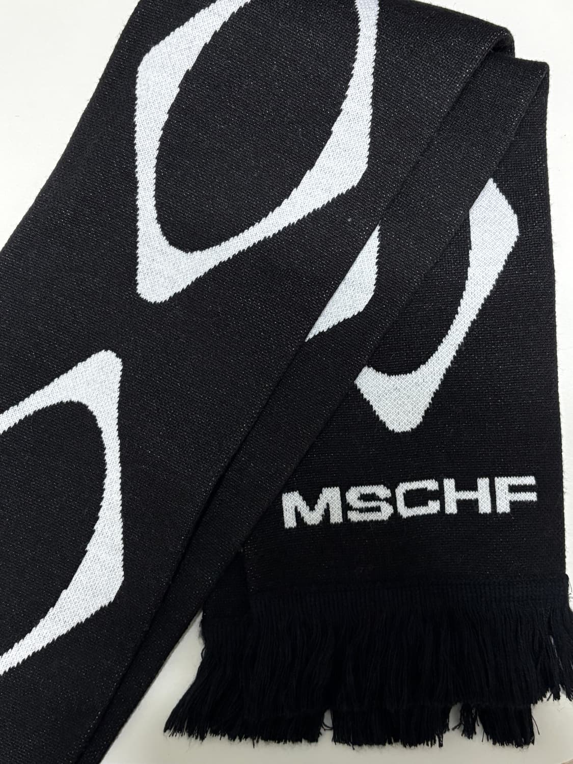미스치프 목도리 블랙 상품이미지2