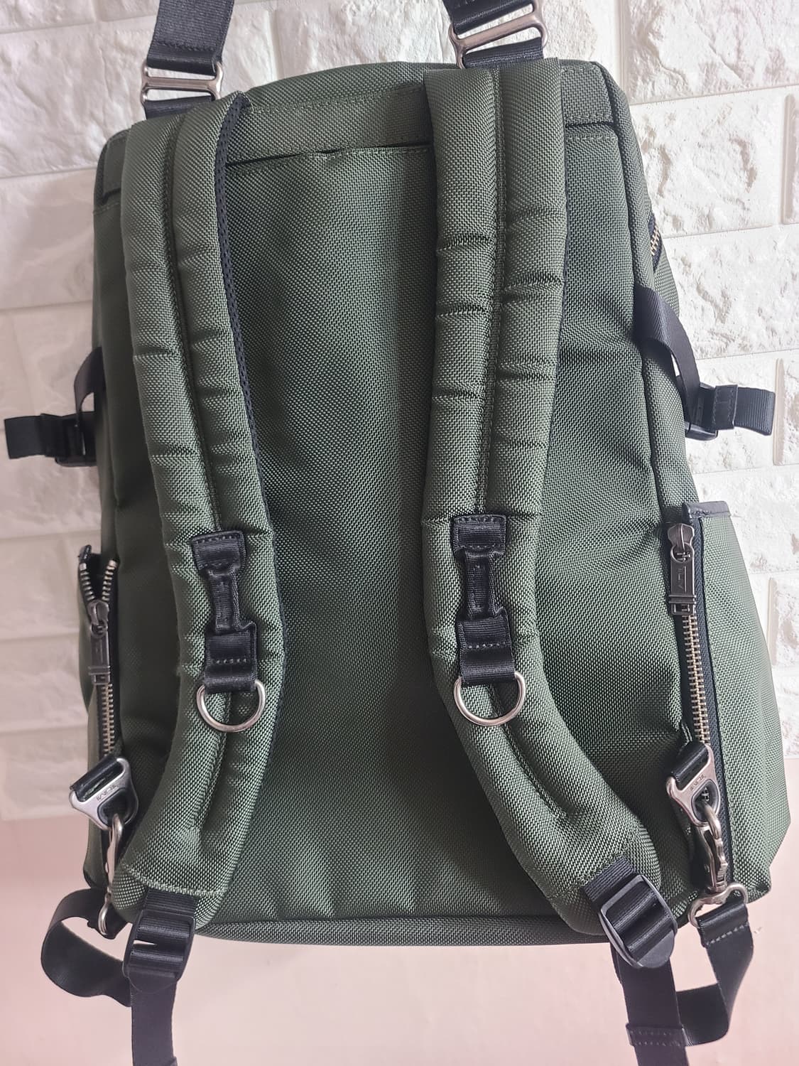 투미 르준 알파브라보 백팩 카키 상품이미지5