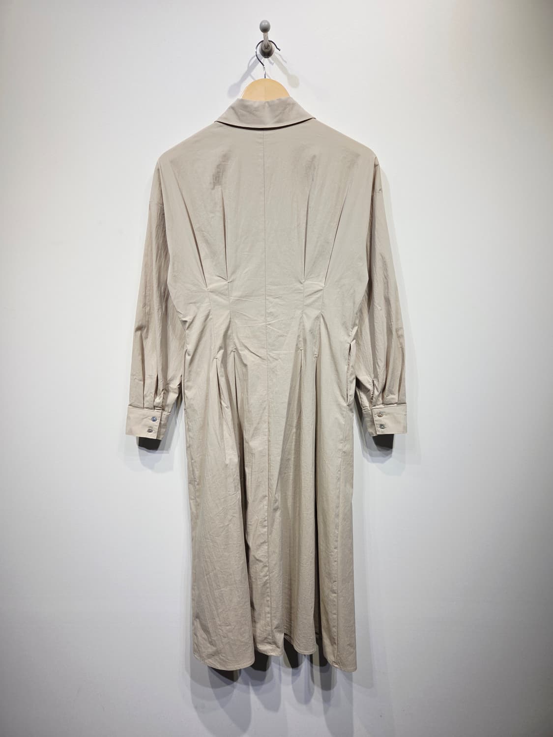 NAIN 나인 핀턱 셔츠 롱 원피스 베이지 상품이미지5