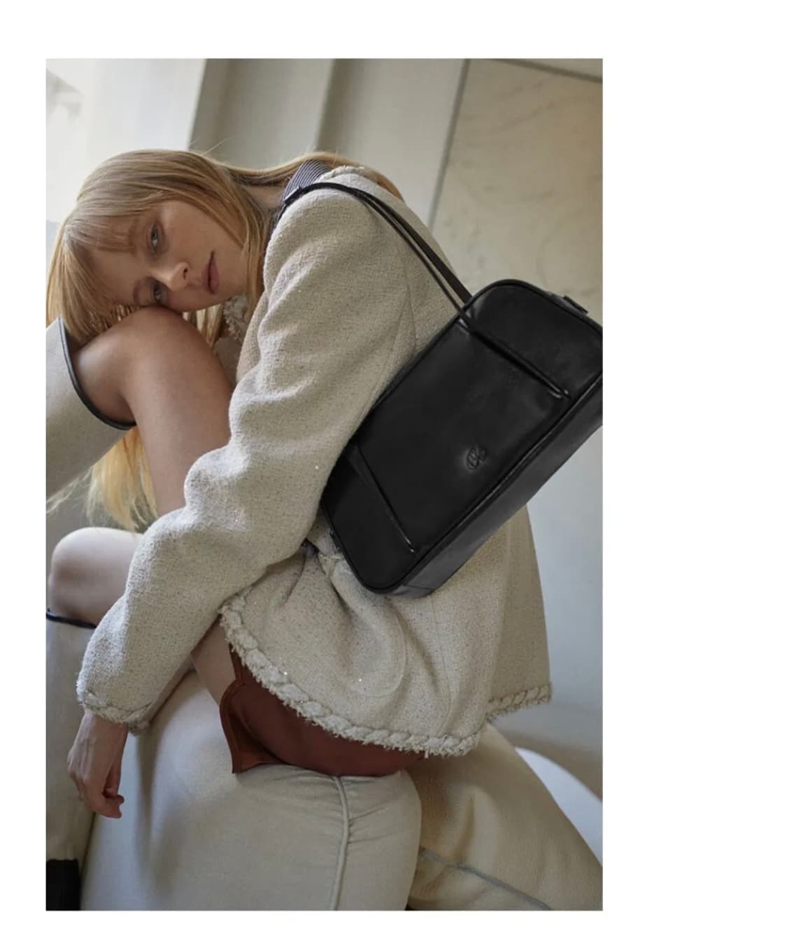 아더템포 Staccato_Crack Black bag 상품이미지1