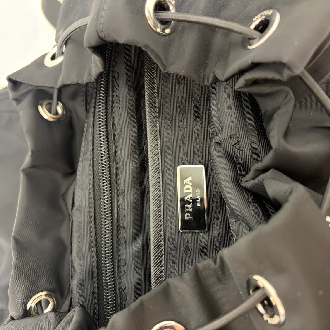 프라다 포코노 백팩 m사이즈 상품이미지7