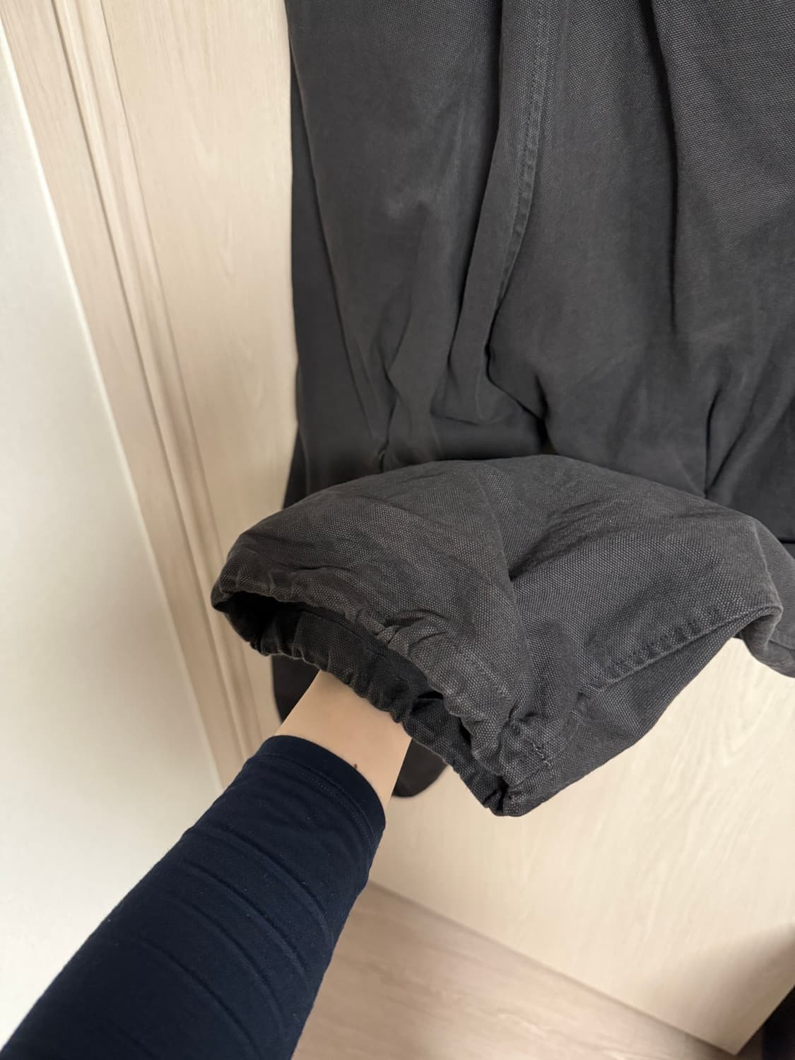 해칭룸 볼륨 팬츠 옥스포드 워시드 차콜 2사이즈 상품이미지7