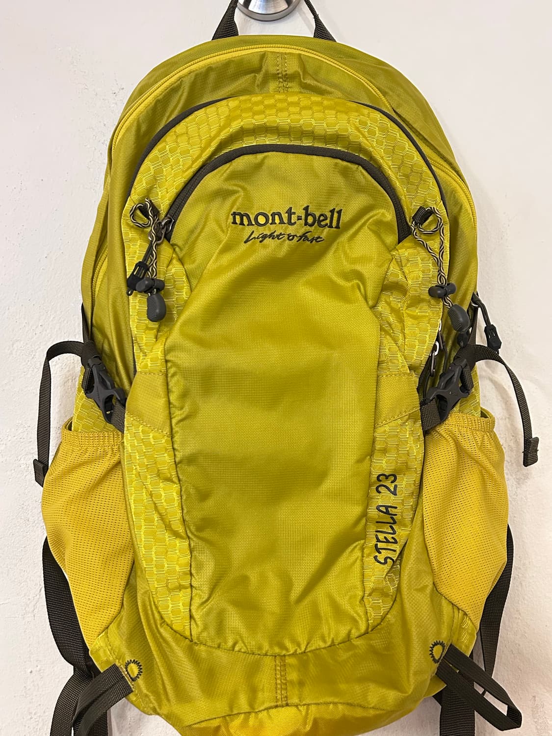 몽벨 스텔라 23 등산 배낭 (라임) 상품이미지4