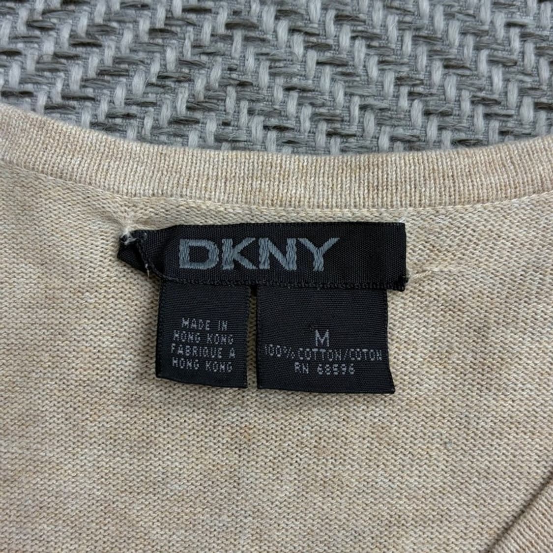 dkny 브이넥 니트 v4358 상품이미지5