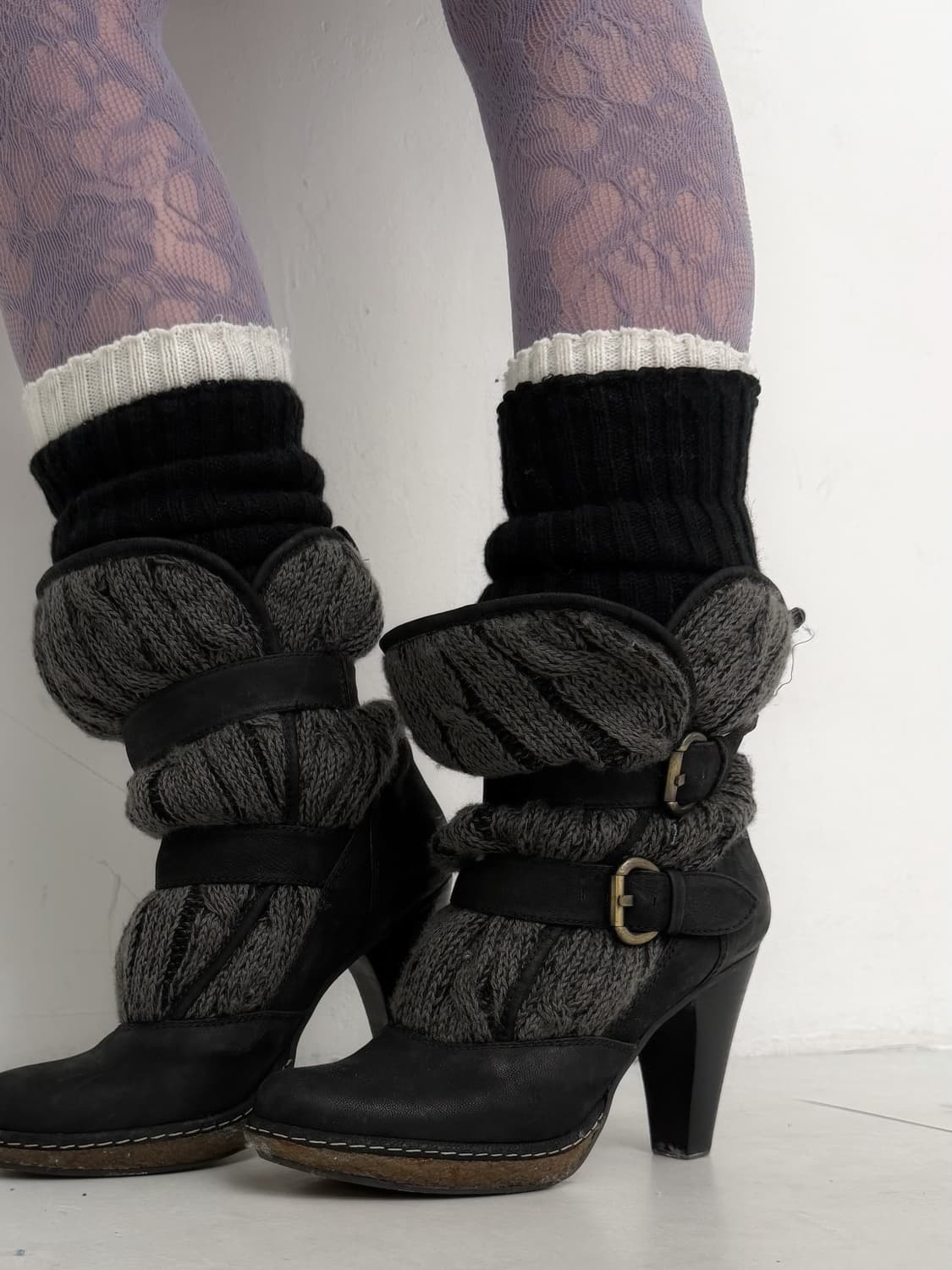 그레이 니트 버클 부츠  상품이미지1