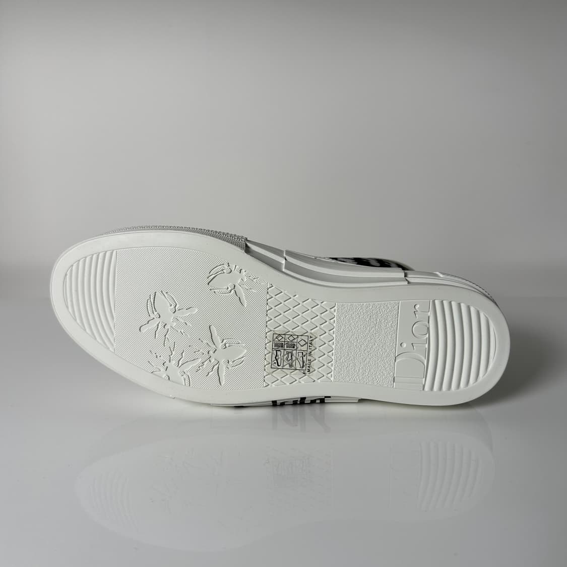 디올 x 숀 B23 하이 오블리크 캔버스 스니커즈 상품이미지4