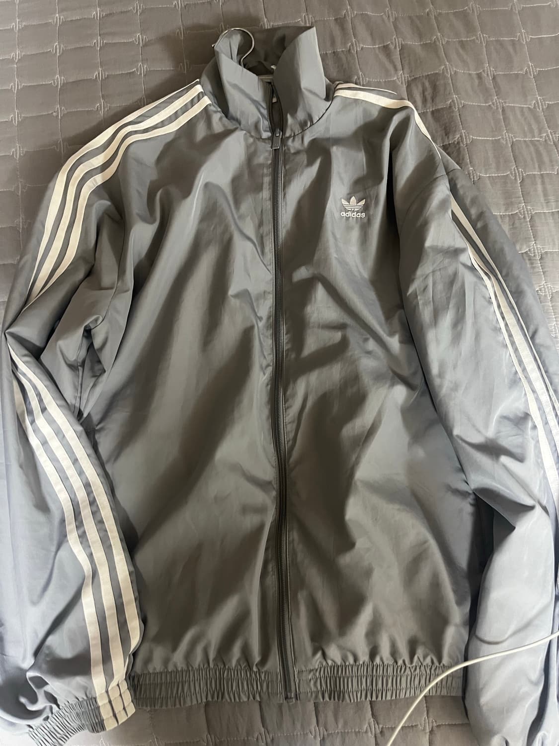 아디다스 아딜레니움 오버사이즈 트랙탑 자켓 상품이미지3