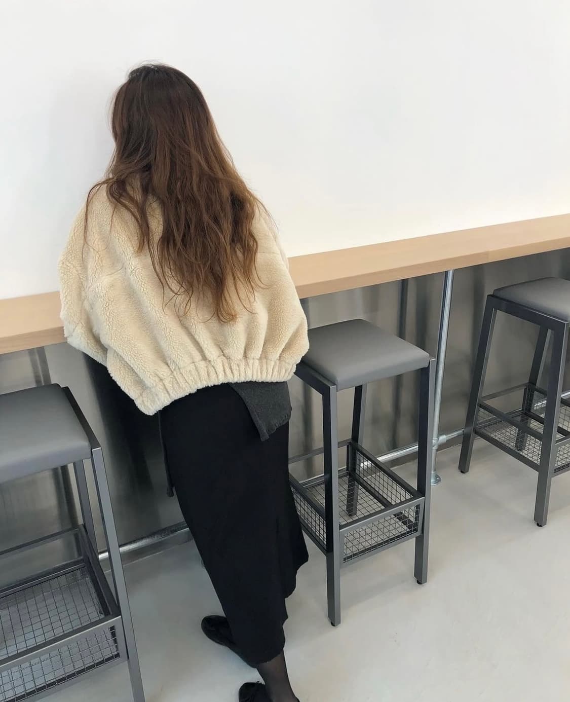 더바넷 시어링 자켓 Cropped Eco-Shearling Jacket 상품이미지8