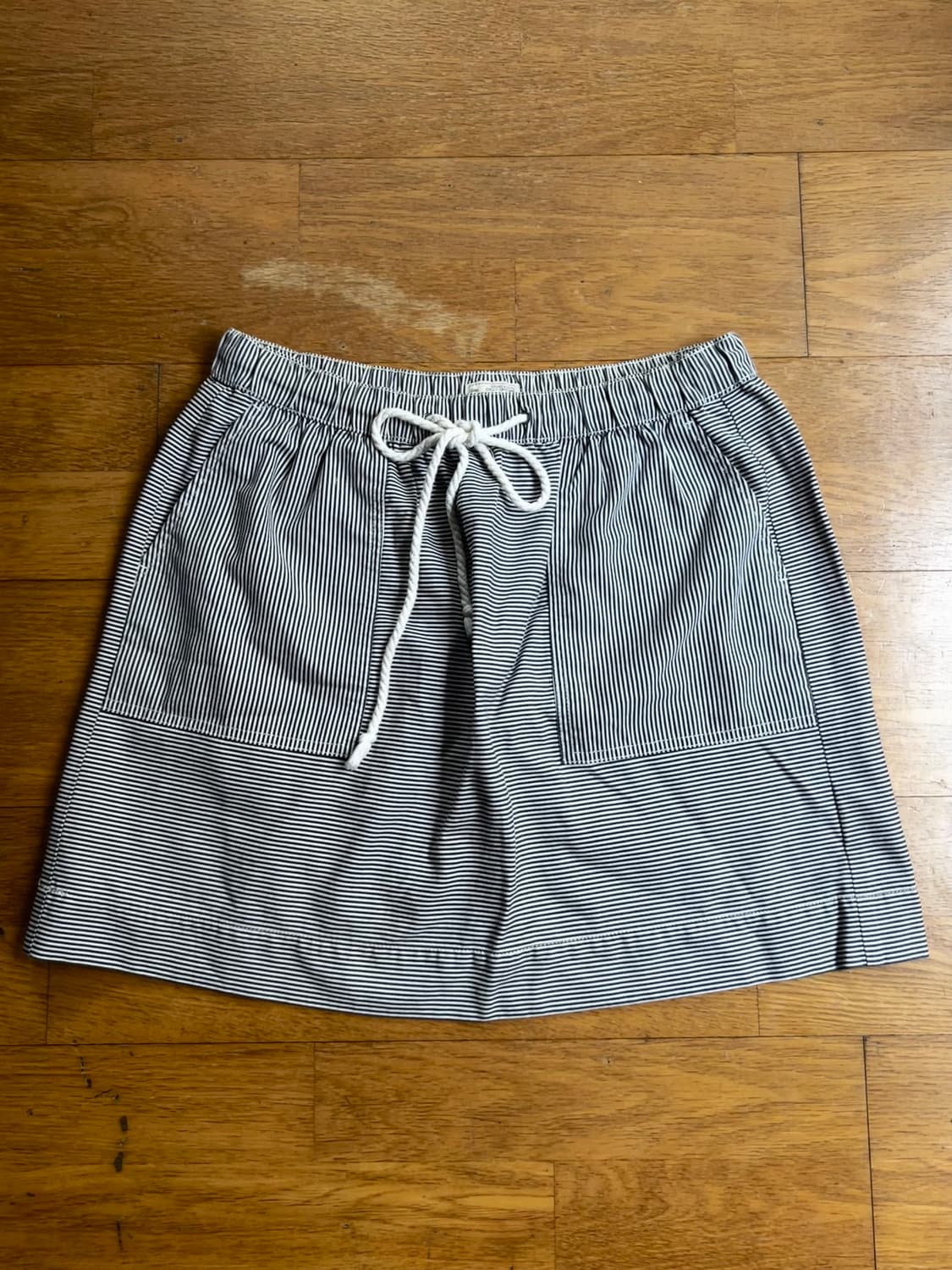 GAP 스트라이프 스커트 상품이미지1