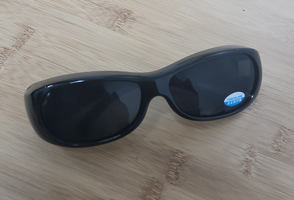 칸예 월마트 선글라스 상품이미지2