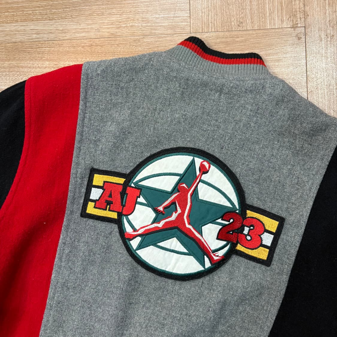 90s 나이키 조던 OG 울 바시티 자켓 상품이미지9