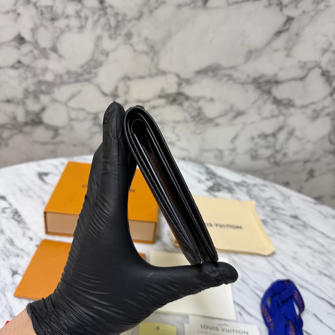 루이비통 이클립스 선라이즈 멀티플 월릿 반지갑 상품이미지4