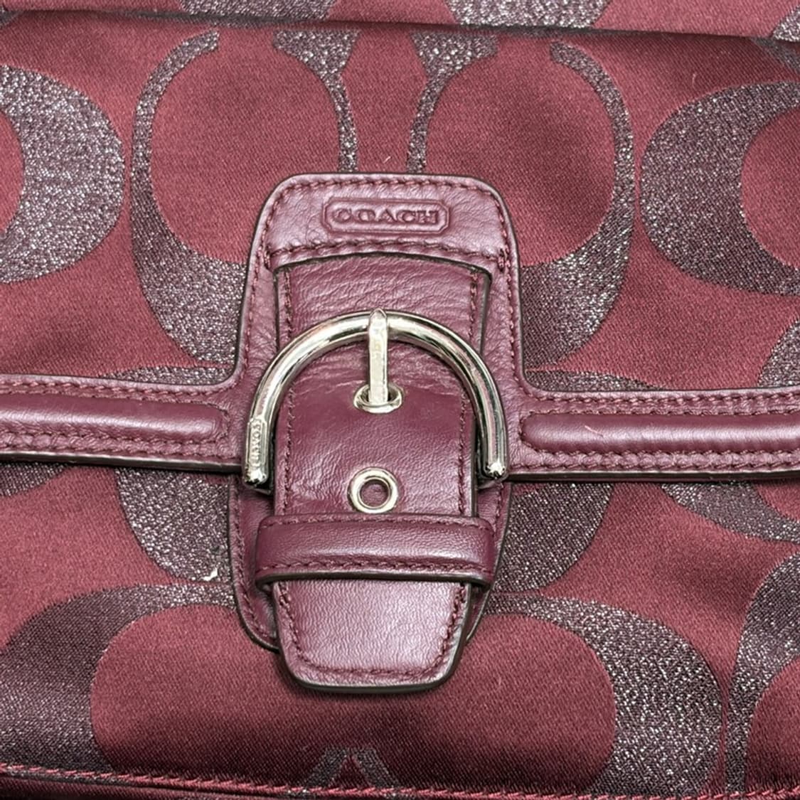 COACH 시그니처 버클 호보백 상품이미지2