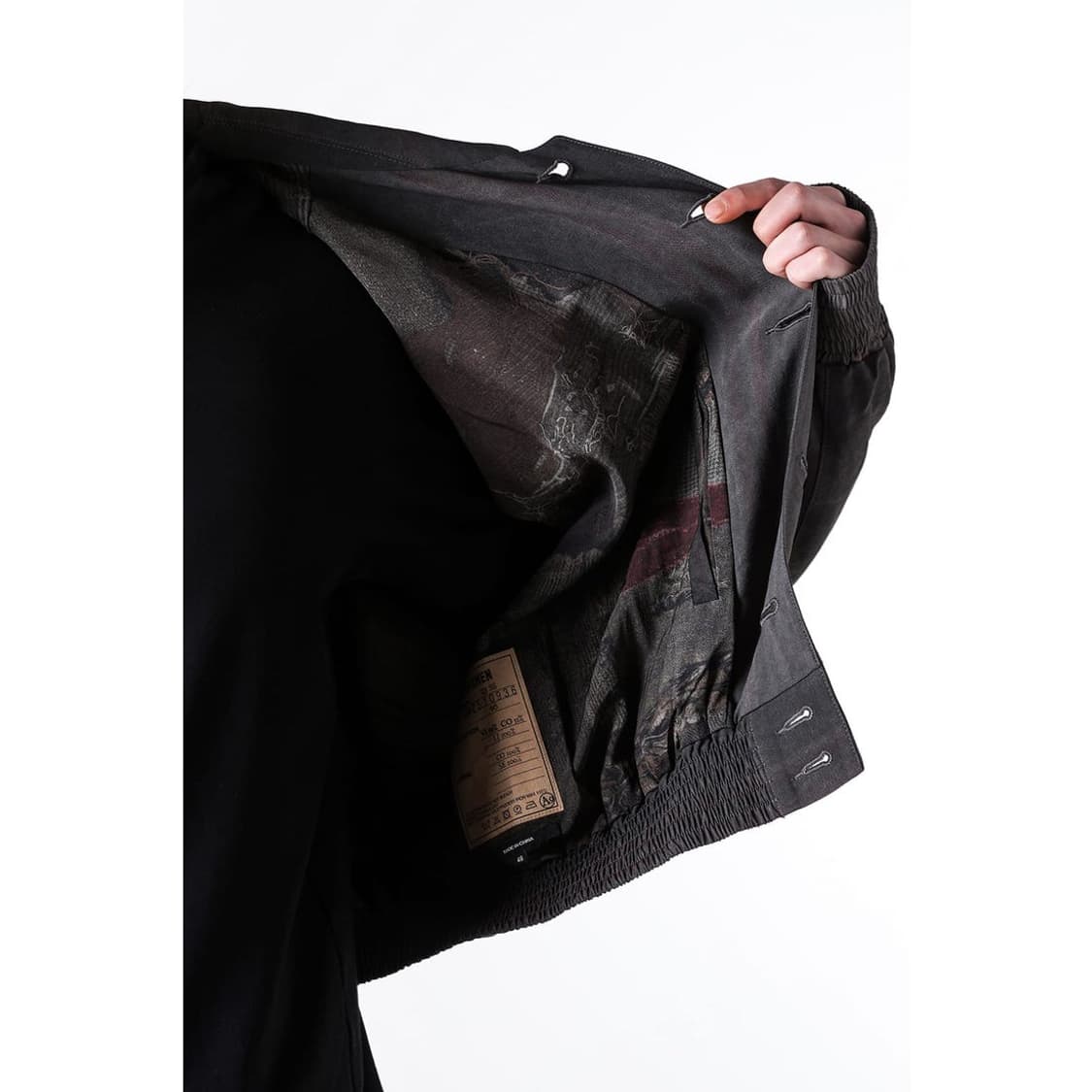 [48] 25ss 지기첸 스프레드 카라 크롭 자켓 상품이미지3