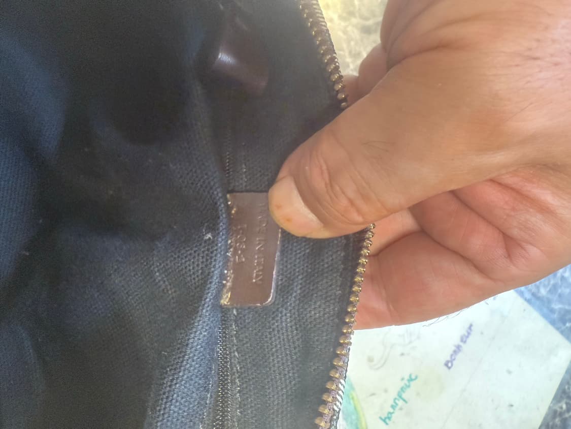 정품 버버리 노바체크 원통 숄더백 팝니다 상품이미지8