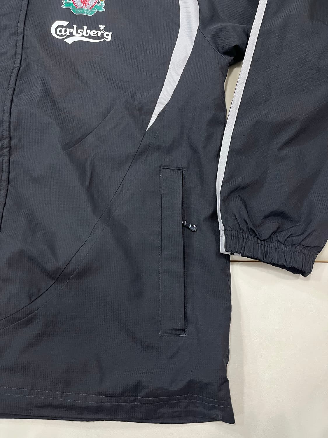 아디다스 리버풀 FC 우븐 재킷 상품이미지6