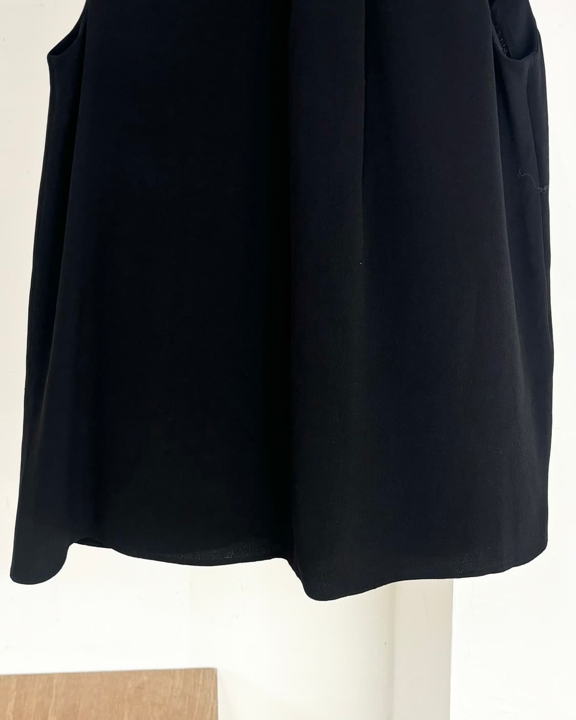 발렌시아가 블랙 A라인 슬리브리스 상품이미지5