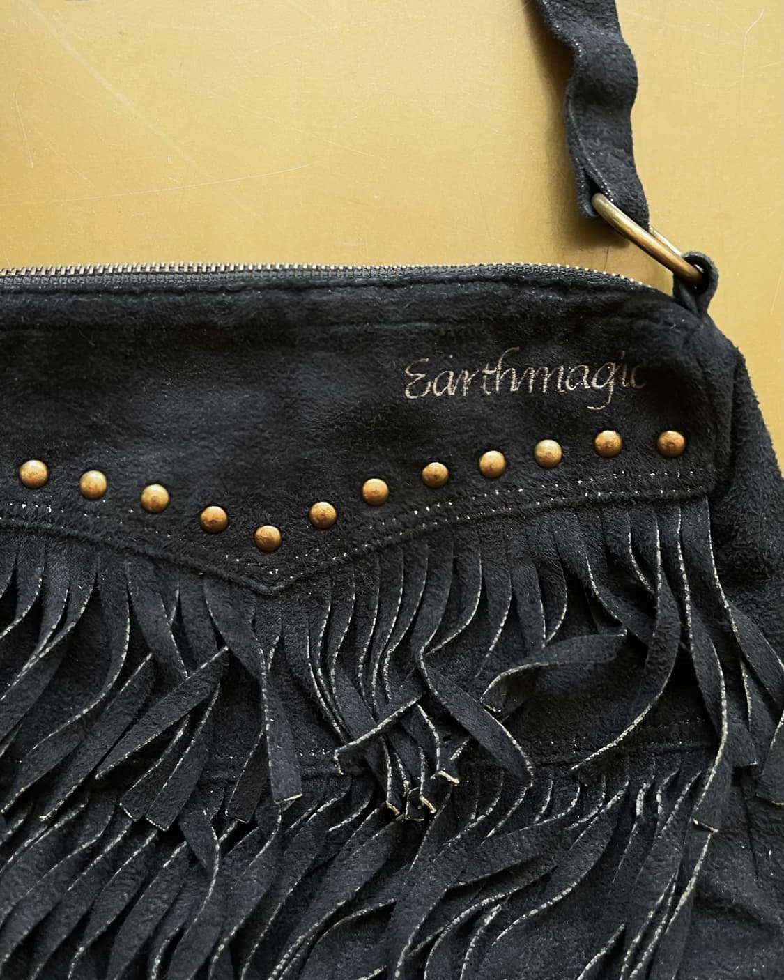 EARTH MAGIC Leather Fringe Studs Bag 상품이미지4